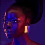 A photo of Danai Gurira, a Actress, who has a Bright Winter color profile.