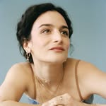 A photo of Jenny Slate, a Actress, Comedian, who has a Bright Winter color profile.