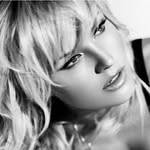 A photo of Malin Åkerman, a Actress, who has a Light Summer color profile.