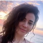 A photo of Edy Ganem, a Actress , who has a Bright Spring color profile.