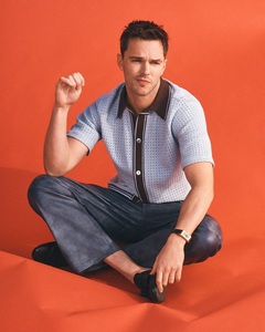 A photo of Nicholas Hoult, a Actor, who has a Bright Spring color profile.