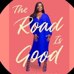 A photo of Uzo Aduba, a Actress, who has a Dark Winter color profile.